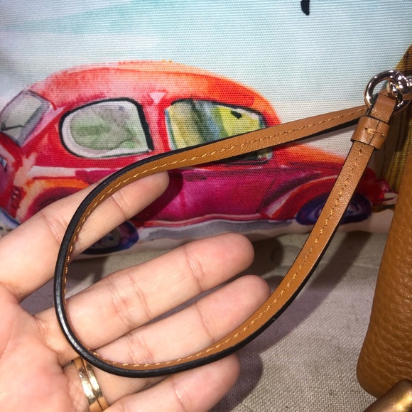 Coach Brown Leather Wristlet Wallet Excellent Condition - Picture 3 of 10